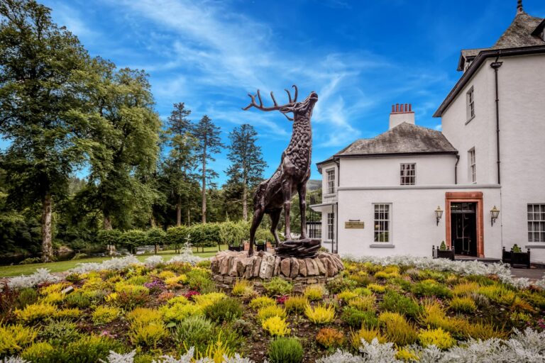 1. Dunkeld House Hotel Entrance 768x512