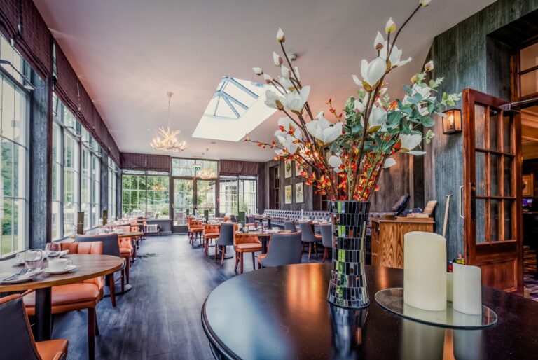 2. Riverview Restaurant 768x514