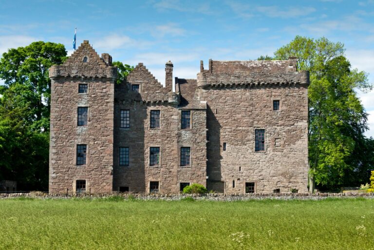 Huntingtower Castle high res 008 000 020 331 R 768x513