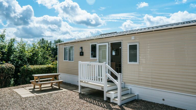 Woodleisure Revolve Films 03855 768x432